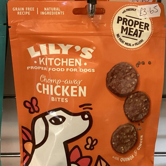 Lily's Kitchen Dog Treats Chomp-Away Chicken Bites 70g