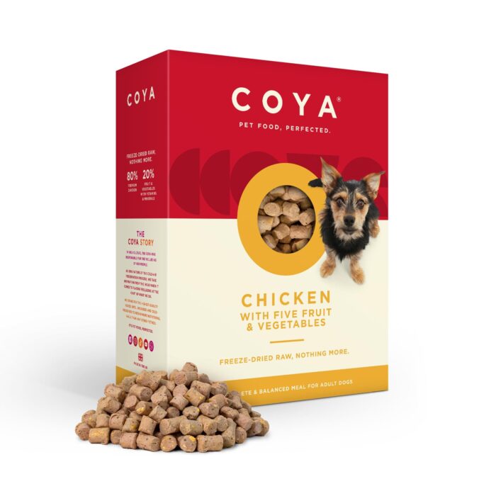 Coya Freeze-Dried Raw Dog Food, Chicken (750g) Hypoallergenic & Grain Free, Made with 80% Meat & 20% Fruit & Vegetables | Complete Raw Dog Food in a Easy Freeze-Dried Solution